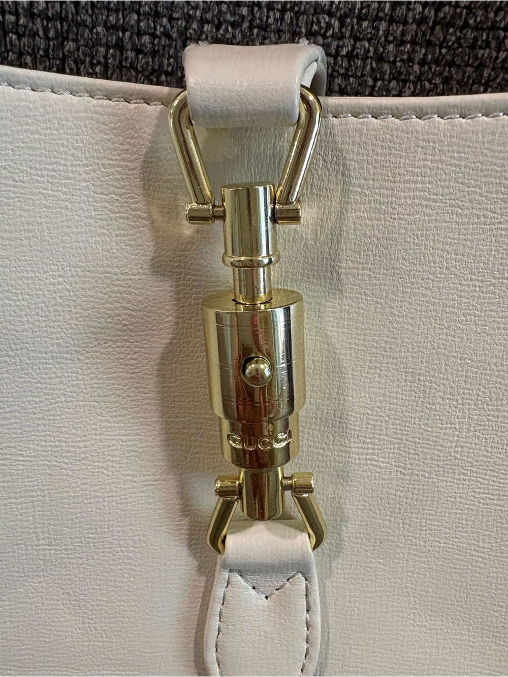 BRAND NEW Classic Cream Shoulder Bag with Gold Hardware GG